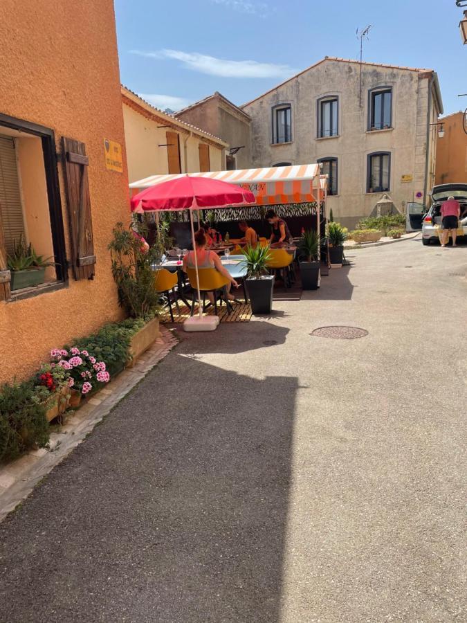 Guest house De 2*