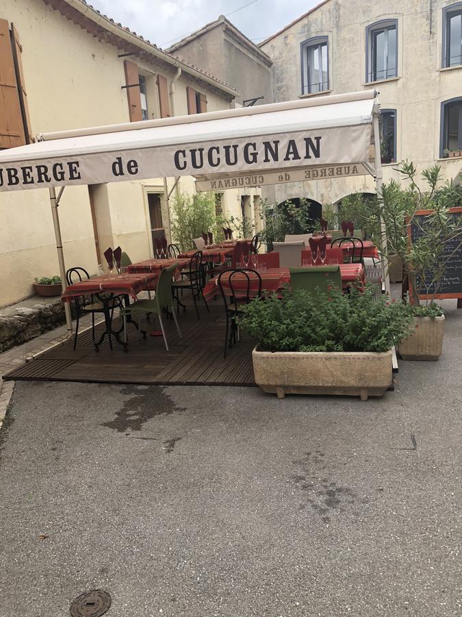 Guest house De 2*